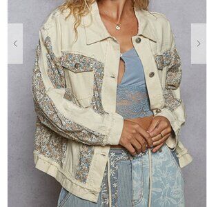 101.LS regular fit jacket top in denim with print patch, floral, front pockets